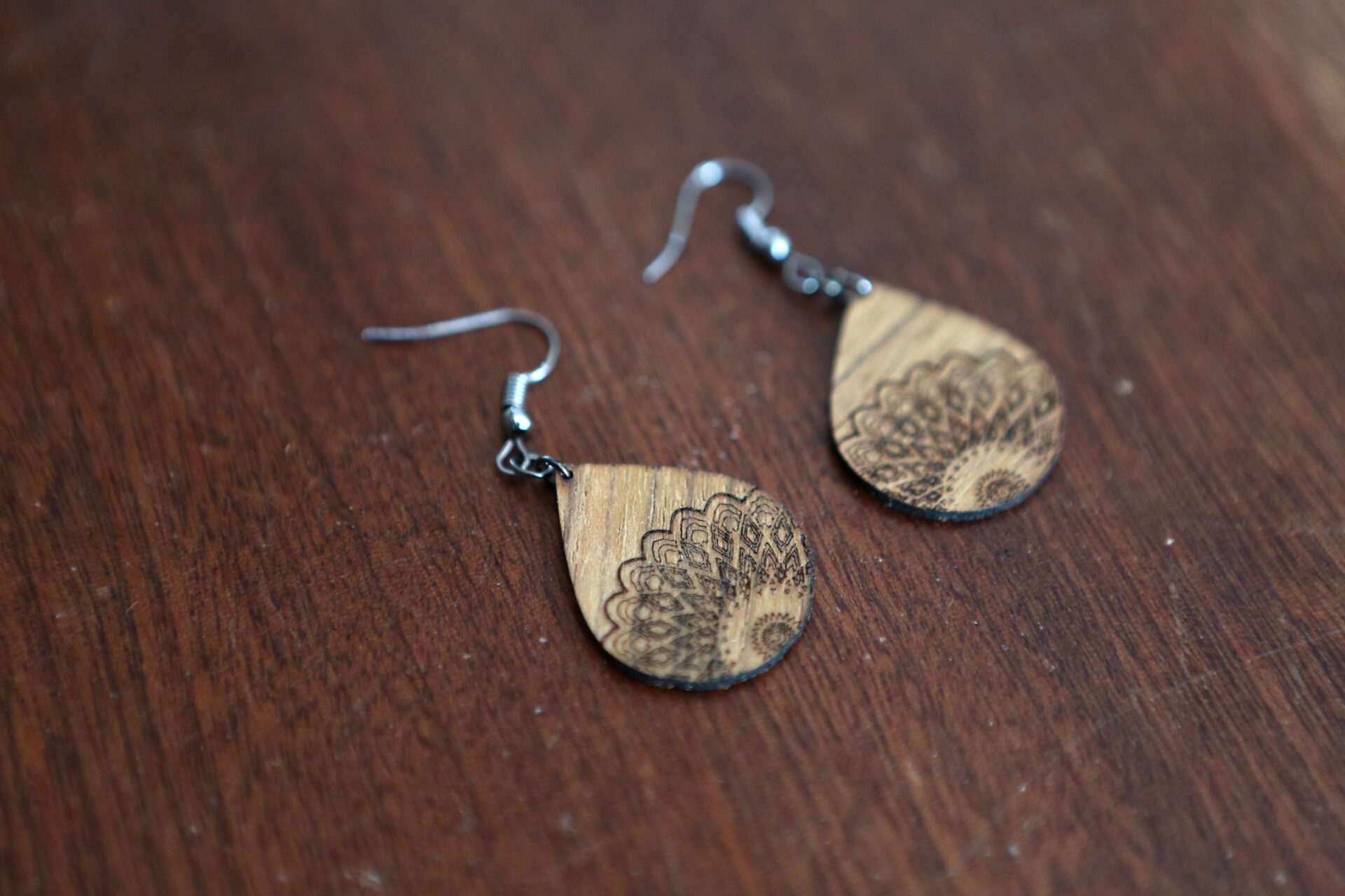Boucle D'oreille Goutte D'eau Acier Inoxydable www.bouliwoodcreationsbois.com