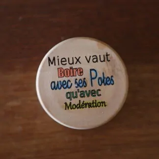 Décapsuleur gravé "Mieux vaut boire avec ses potes qu'avec modération"