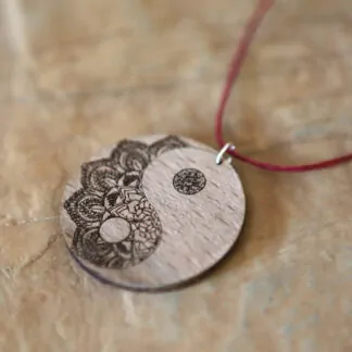 Pendentif "Yin Yang" en Frêne