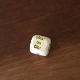 1 Dé à Histoire petit bac (prénom, série ou film, couleur, objet, consonne, sport)