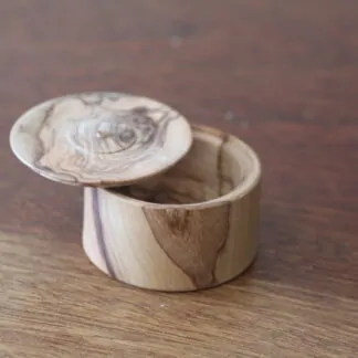 Boîte en olivier diamètre 5cm