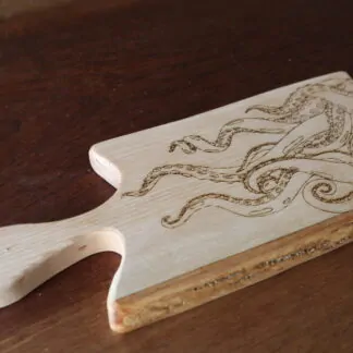 Planche à découper ou de présentation en Frêne 33cm