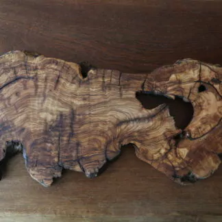 Planche à découper ou de présentation en Olivier 61cm 2,3cm d'épaisseur