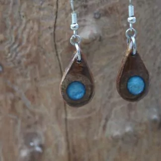 Boucle d'oreille résine Gouttelette bleu