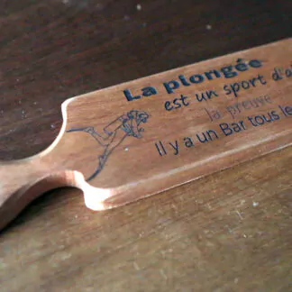 Planche à découper ou de présentation en bois naturel 34cm