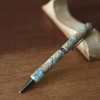 Stylos en résine époxy vert d'eau + Graines de Filao