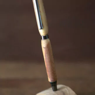 Stylos en Cyprès